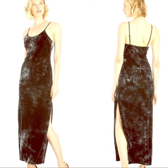 Black, velvet dress! - Picture 1 of 4